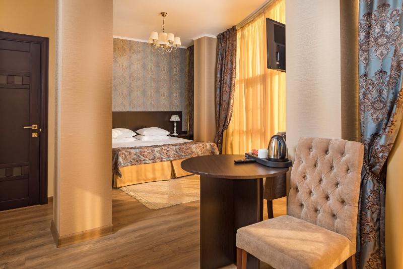 Standard Double Room with Sea View image 3