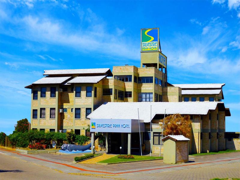 Silvestre Praia Hotel - image 1