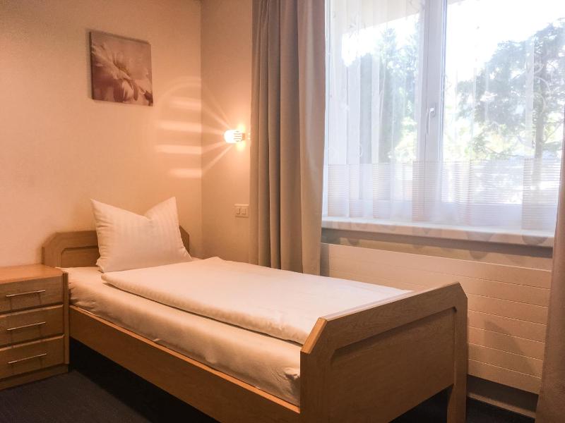 Single Room image 2