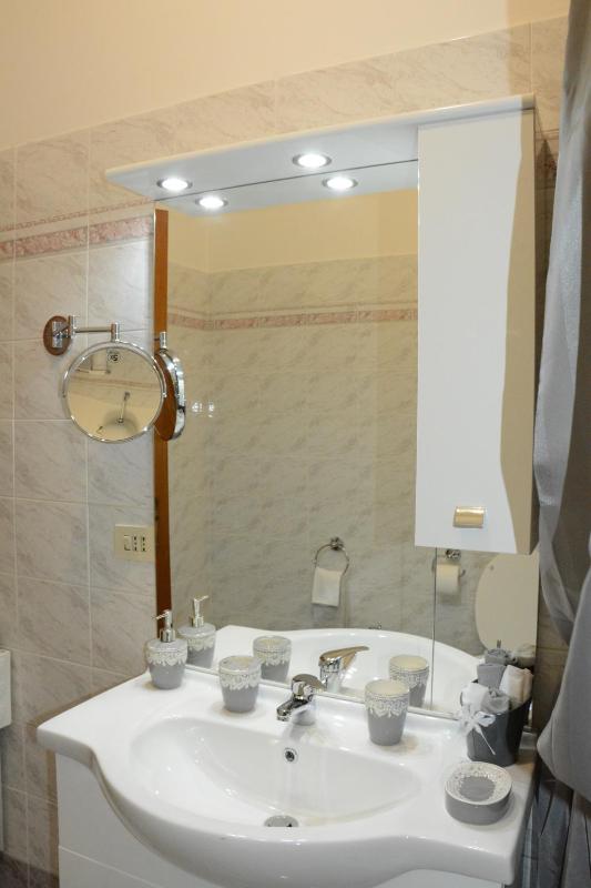 Triple Room image 3