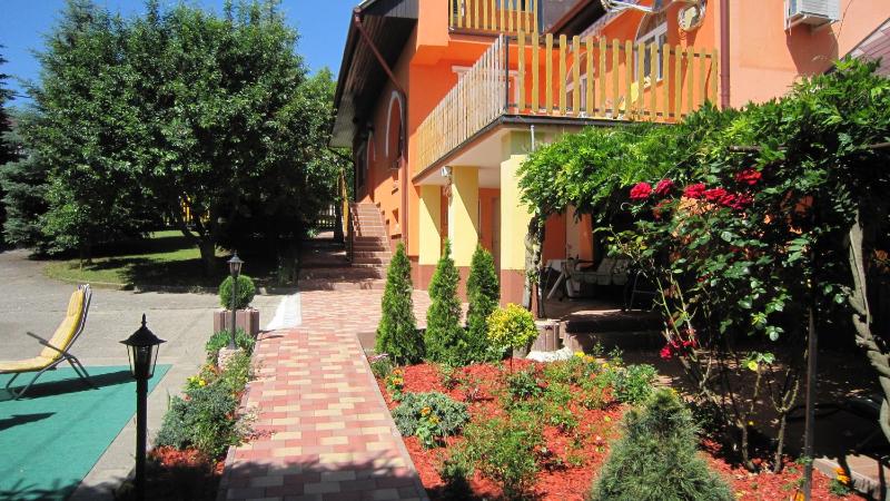 Studio with Terrace image 3