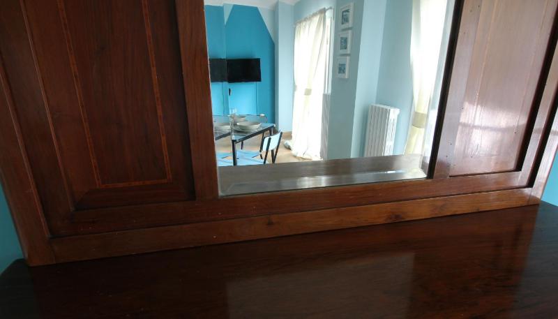 One-Bedroom Apartment image 1