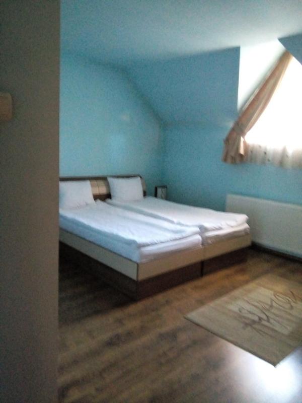 Double Room with Private Bathroom image 3