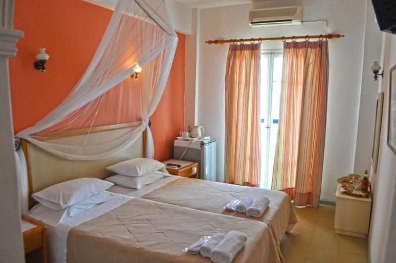 Superior Double Room image 4