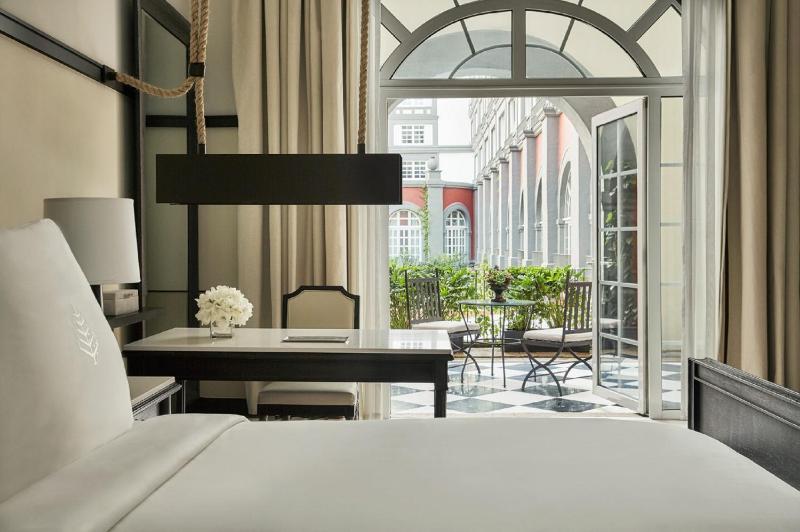 Four Seasons Hotel Mexico City - image 50