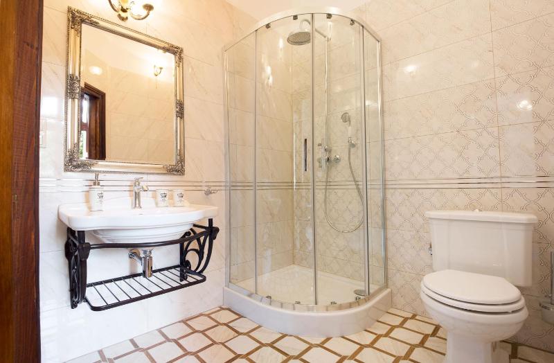 Villa Mistral - image 6