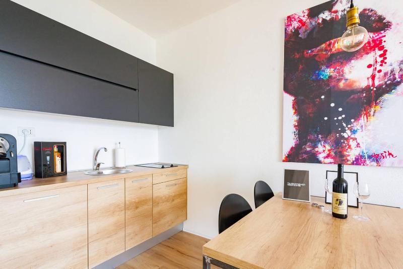 Apartment with Sea View image 4