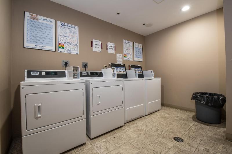 Argyll Plaza Hotel - image 20
