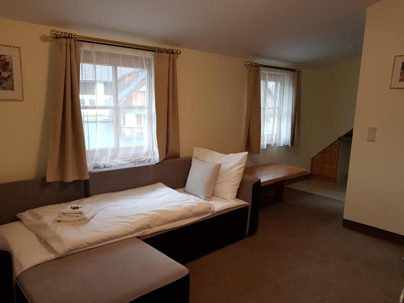 One-Bedroom Apartment (4 Adults) image 2