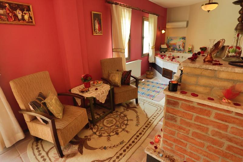 Suite with Mountain View image 3