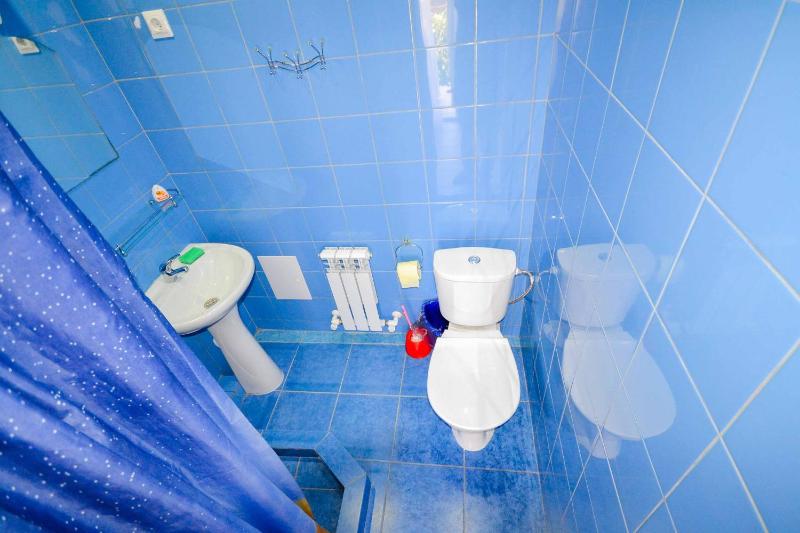 Double or Twin Room image 3