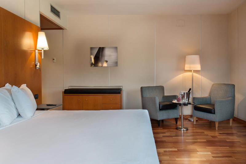 Superior Double Room image 4