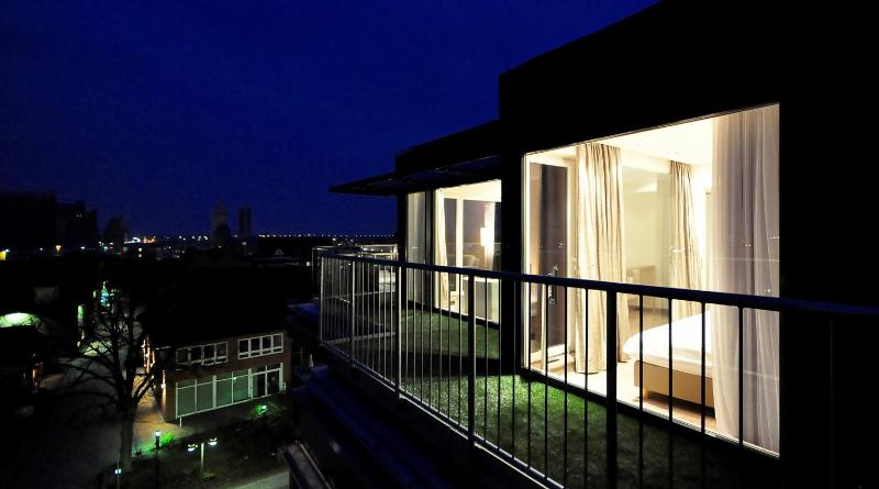 Panorama Suite with Balcony 