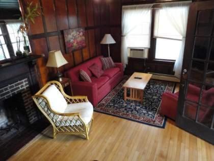 Two Bedroom Cottage image 4