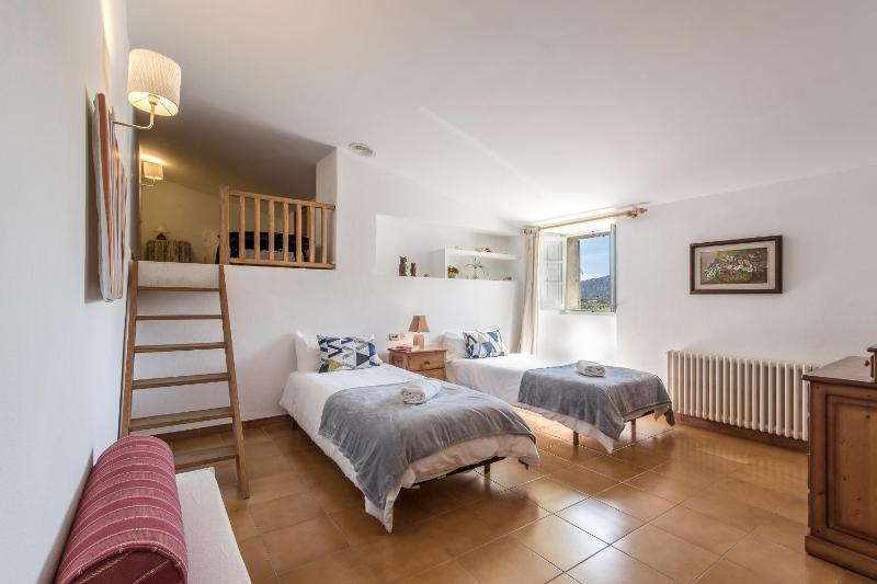Villa Can Segui By homevillas360 - image 4