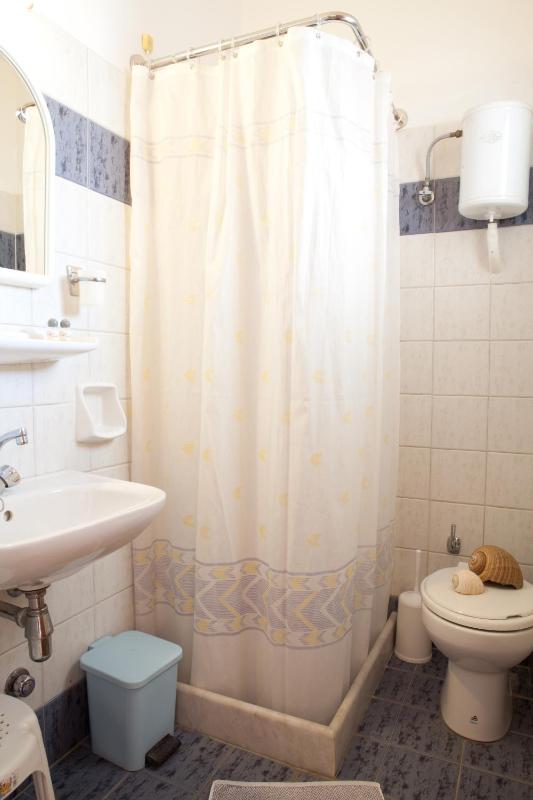 Standard Room image 3