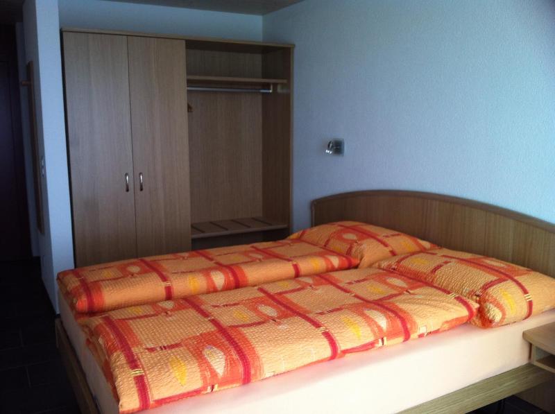 Double Room with Private Bathroom image 4