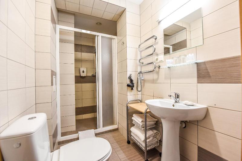 Two-Bedroom Suite image 2