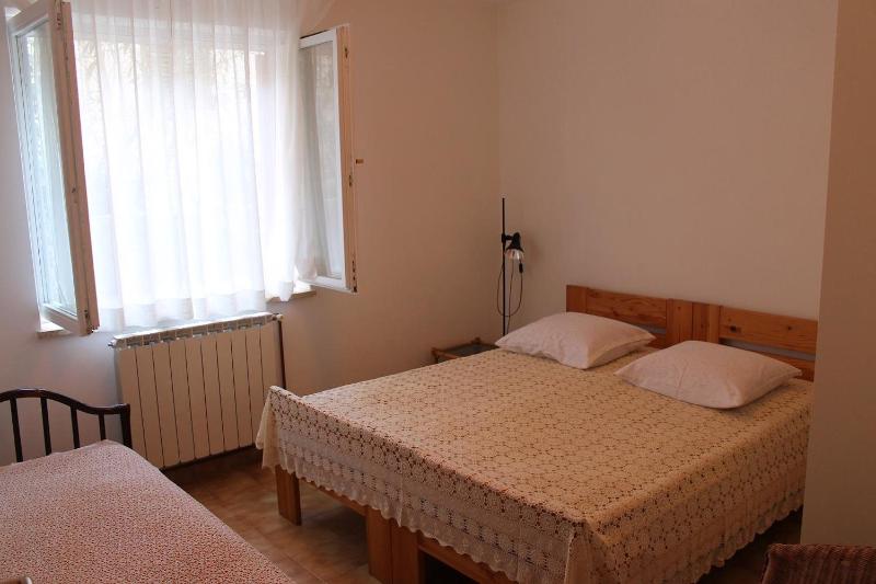 One-Bedroom Apartment with Terrace image 2