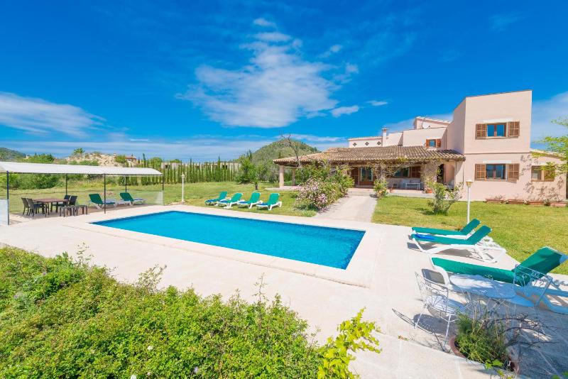 Villa image 3