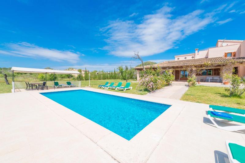 Villa image 2