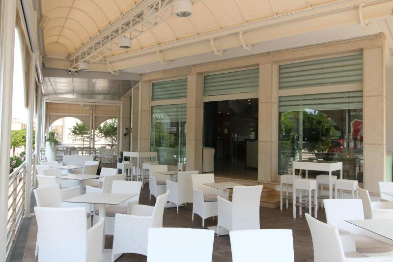 Hotel Montecarlo 3 Stelle Superior - image 22