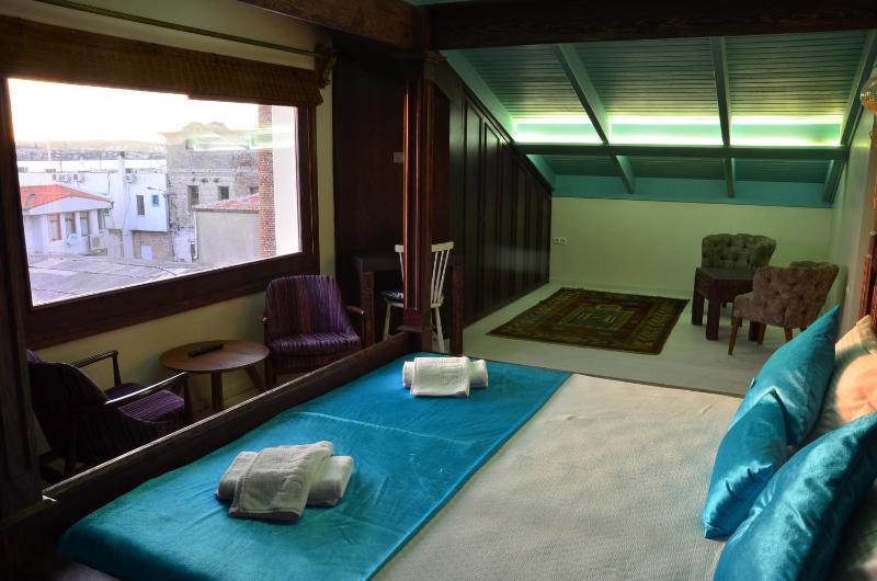 King Suite with Sea View image 1