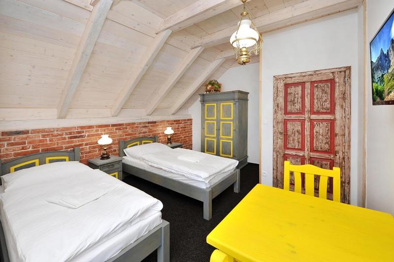 Double or Twin Room image 2
