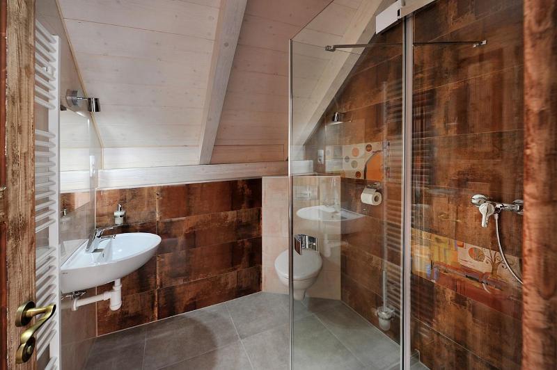 Double or Twin Room image 2