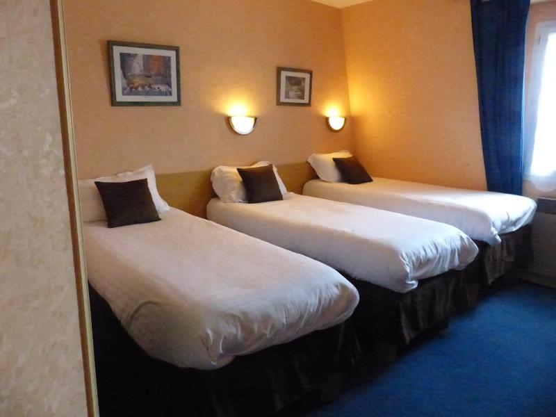 Triple Room image 3