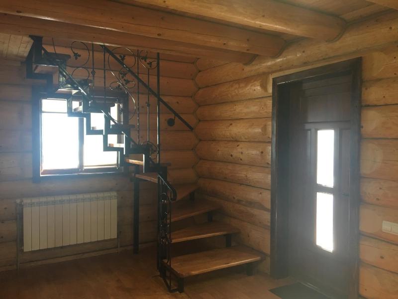 Two-Bedroom House image 3
