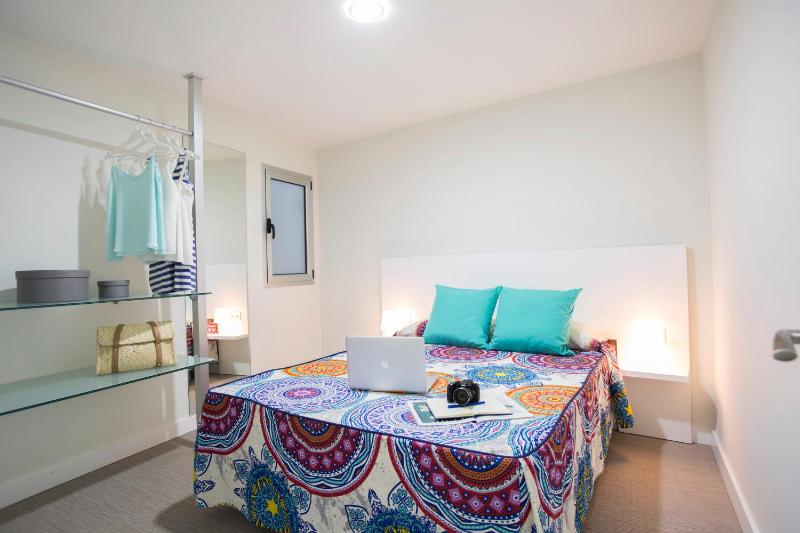 Senior Suite with Terrace and Jacuzzi  image 3