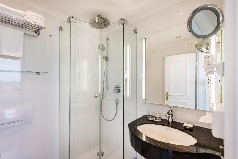 Junior Suite Panorama with Sea View image 4