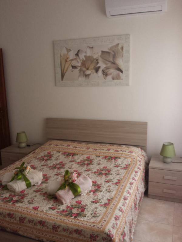 One-Bedroom House image 3