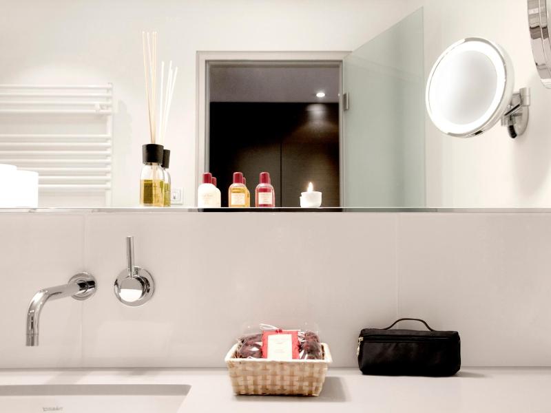 Superior Single Room image 3