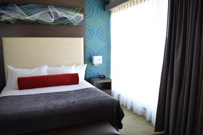 King Suite image 2