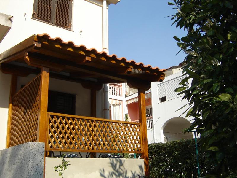 Studio with Terrace image 3