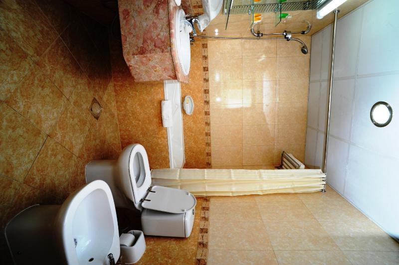 Junior Suite image 2