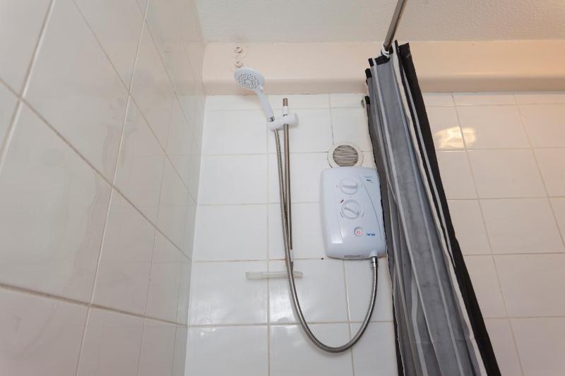 Two-Bedroom Apartment (4 Persons) image 4