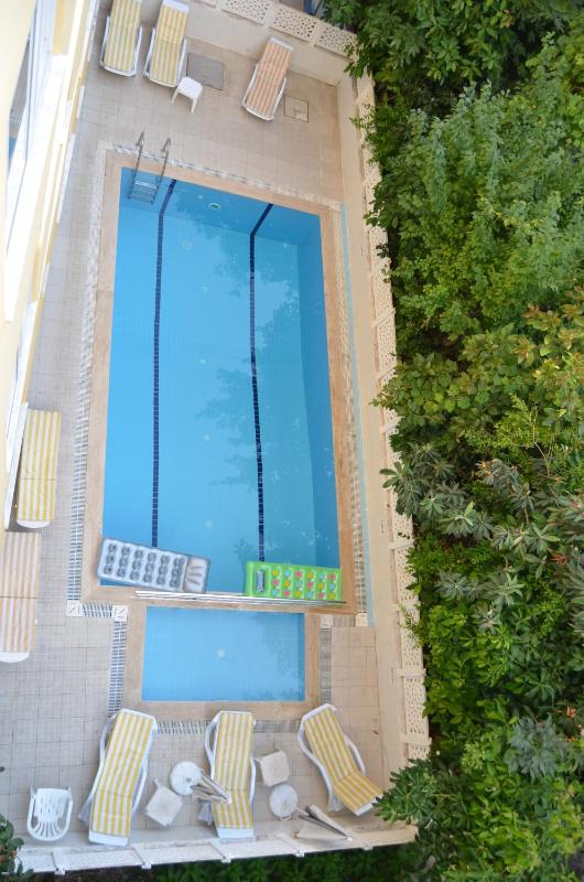 Bayram Apart Hotel - image 10