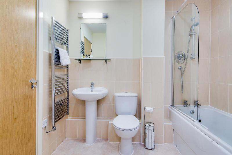 Mica Point City Centre Apartment - image 21