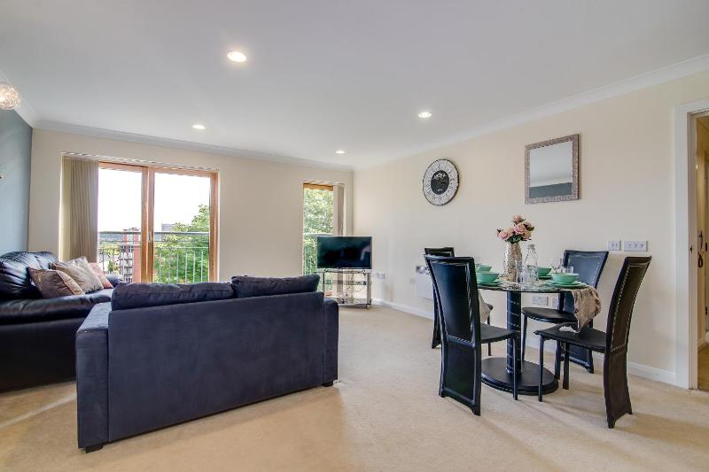Mica Point City Centre Apartment - image 26