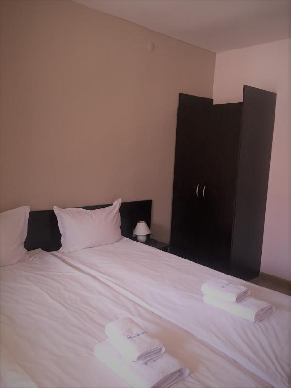 Standard Apartment image 4