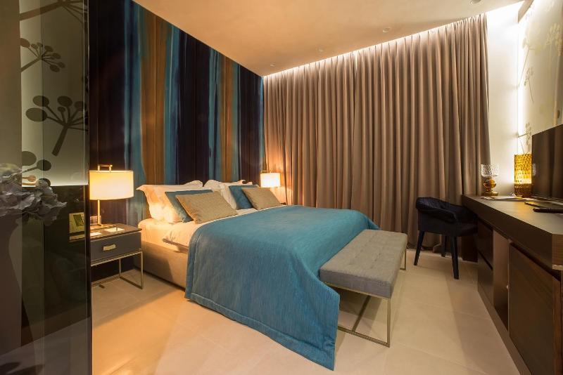 Superior Double Room image 3