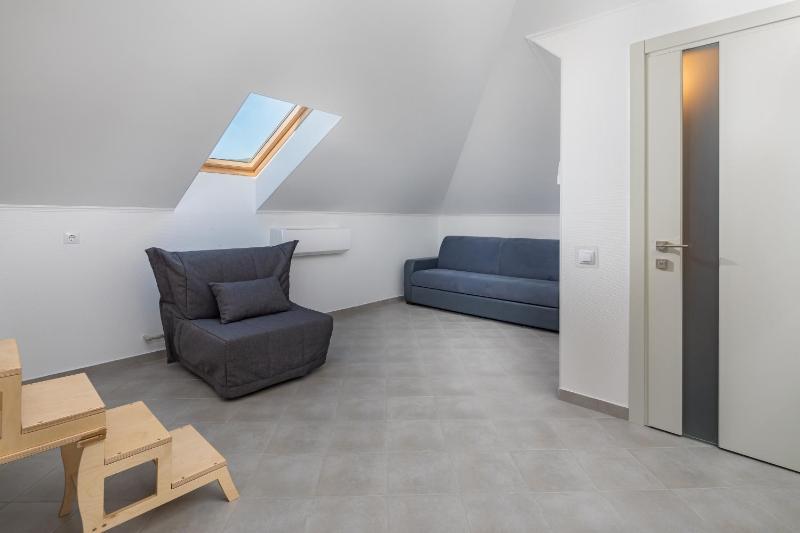 Apartment image 2