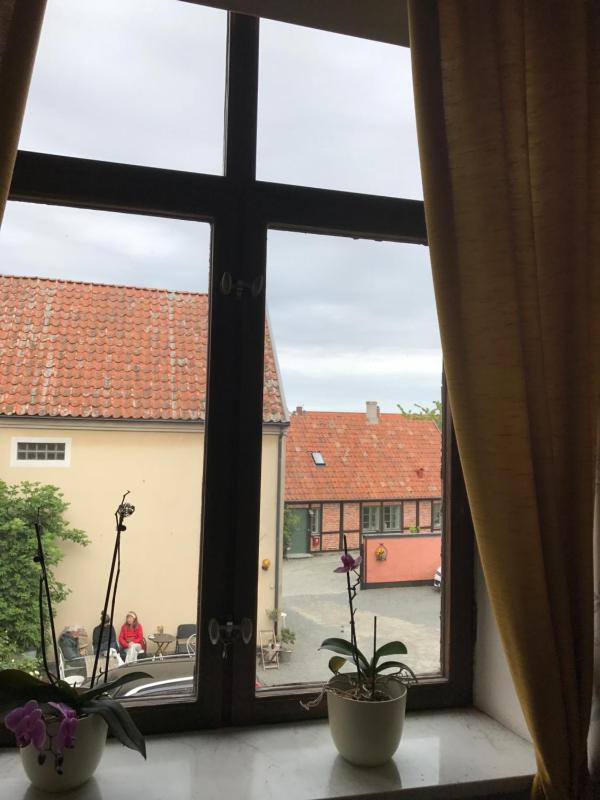 Studio Apartment image 4