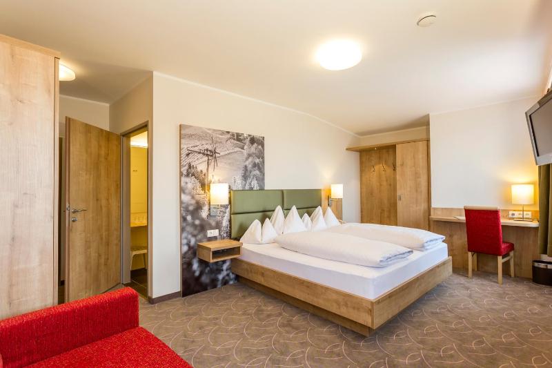 Family Offer - 2  Double Rooms side by side for 2 Adults + 2 Children under 14 years  image 4