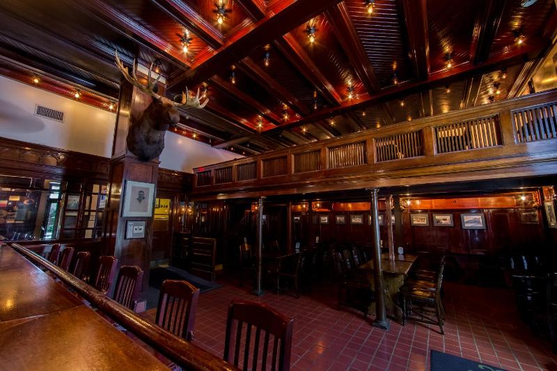 Menger Hotel - image 21