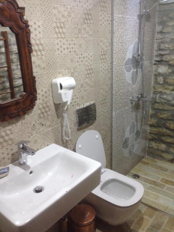 Deluxe Double Room image 4