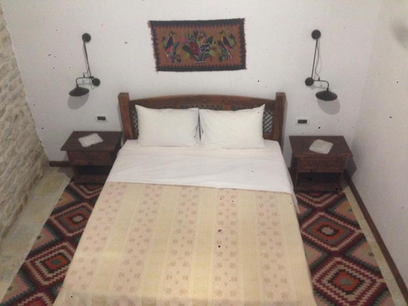 Deluxe Double Room image 2